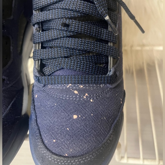 Air Jordan 5 Retro - Picture 4 of 9